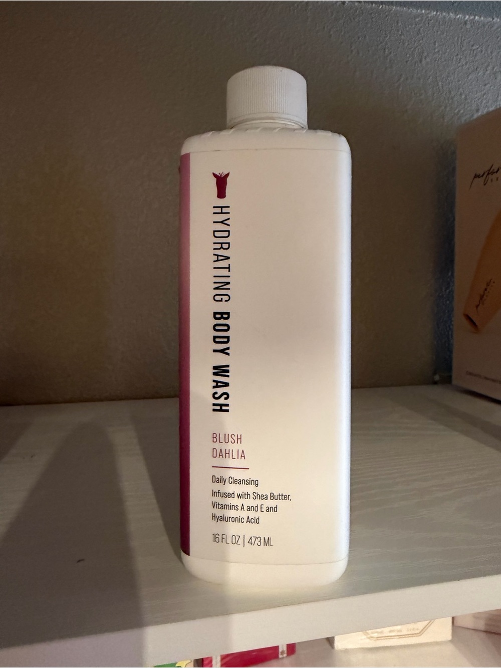 Pink Zebra Hydrating Body Wash - Blush Dahlia Pink Accent